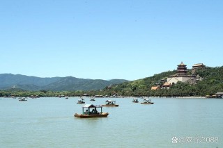 湖畔...