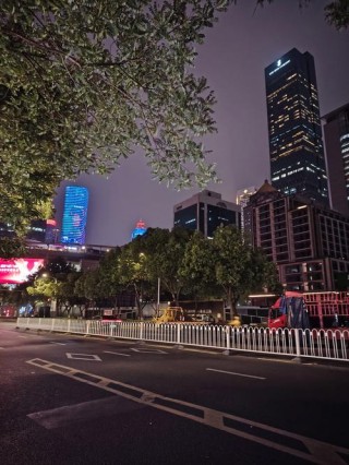 这样的夜晚