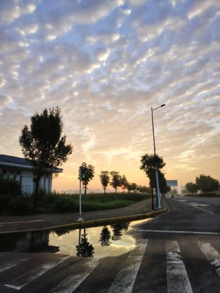 风雨之后才是明媚的清晨