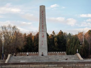 数万将士保疆土，忠魂永留石堡城