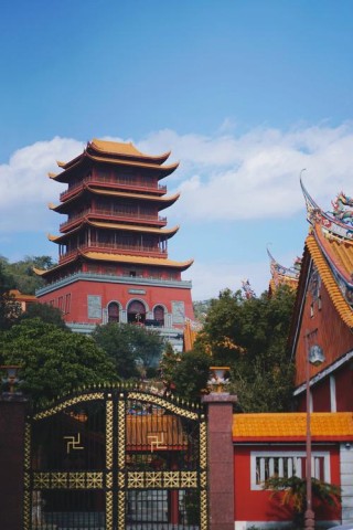 厦门同安梵天寺：梵宇清虚梵行庄严，梵音不息梵香缭绕，五大特色