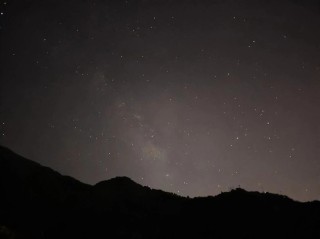 愿你我再相逢时，你眼里依旧星辰闪烁，笑里全是坦荡——《边城》