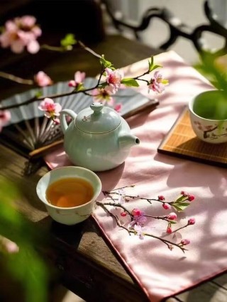 此情此景只在一壶茶