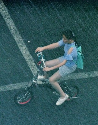 雨中印记