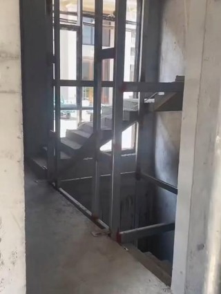 梯井哦