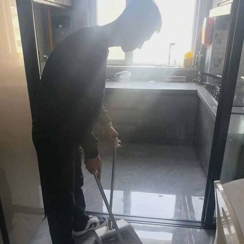 最后一次大扫除 第1张 最后一次大扫除 第1张