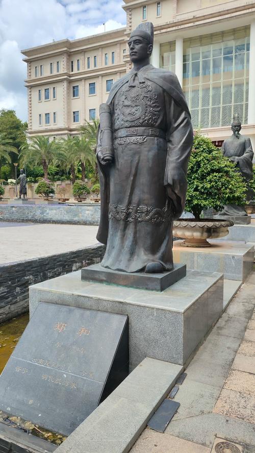 雕像  第1张
