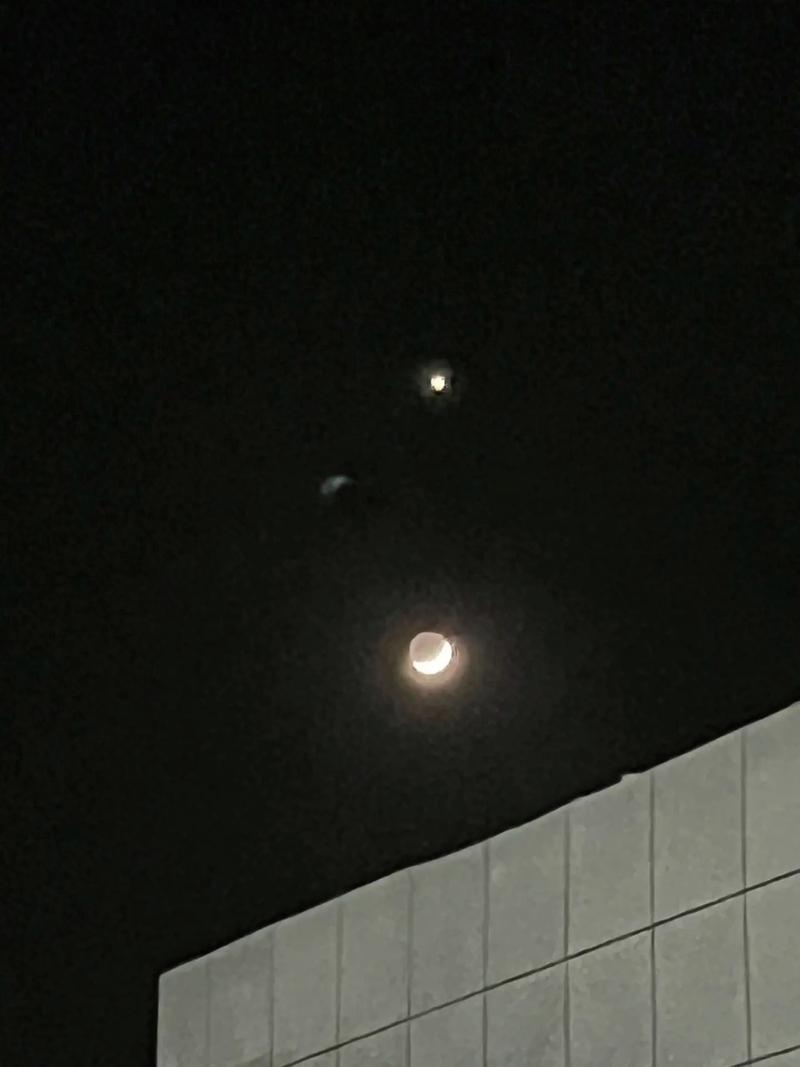 伴得星星看月明 第1张 伴得星星看月明 第1张