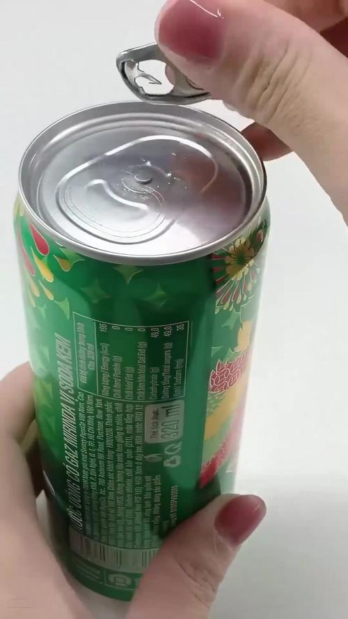 一个拉环只和一个拉罐相爱 第1张 一个拉环只和一个拉罐相爱 第1张