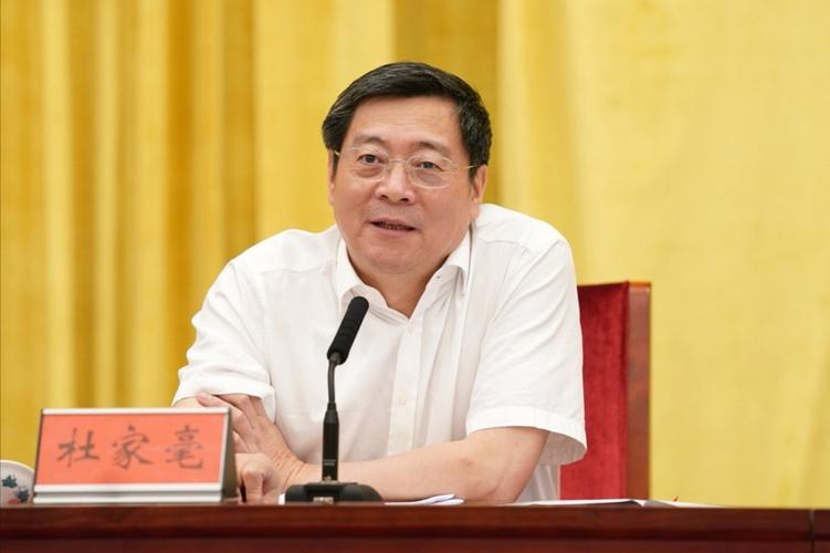 卸任湖南省委书记,杜家毫离任感言(全文) 第1张 卸任湖南省委书记,杜家毫离任感言(全文) 第1张