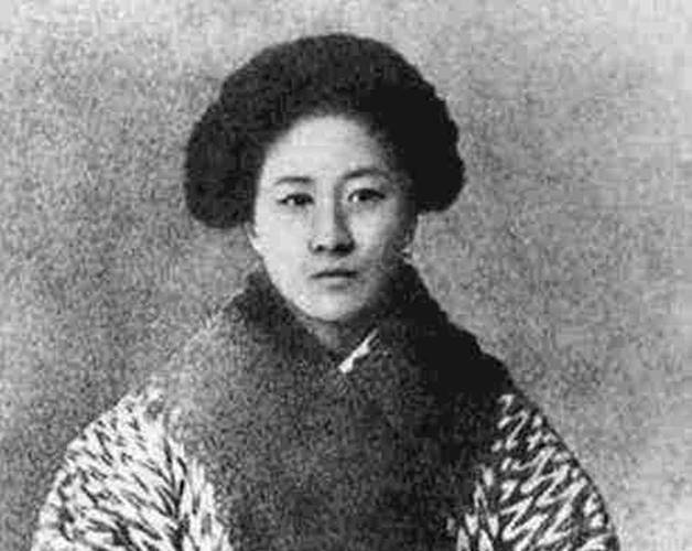 “巾帼英雄”秋瑾最著名的10句诗,充满雄心壮志、开阔胸怀 第1张 “巾帼英雄”秋瑾最著名的10句诗,充满雄心壮志、开阔胸怀 第1张