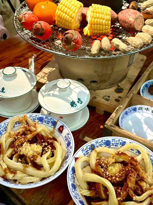 假期看消费丨浓浓文艺味,品一品这道“文化餐” 第1张 假期看消费丨浓浓文艺味,品一品这道“文化餐” 第1张