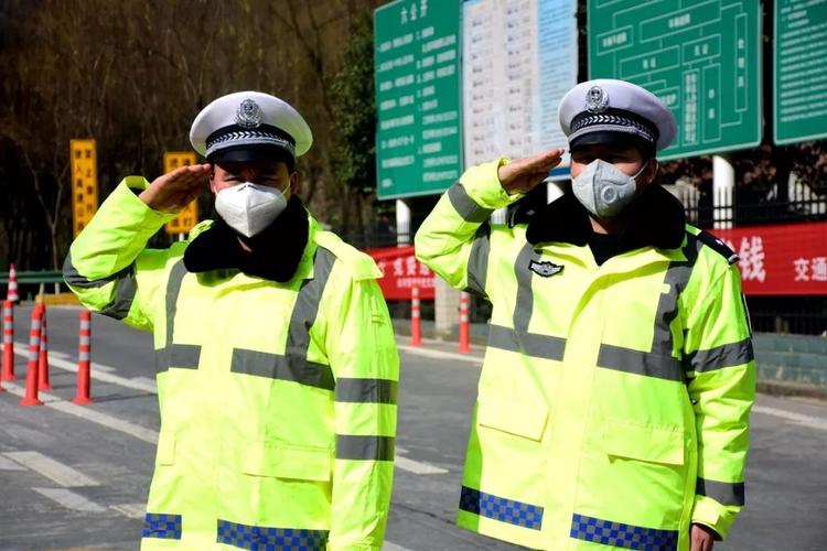 致敬抗疫一线人民警察:以生命赴使命,用热血铸警魂 第1张 致敬抗疫一线人民警察:以生命赴使命,用热血铸警魂 第1张