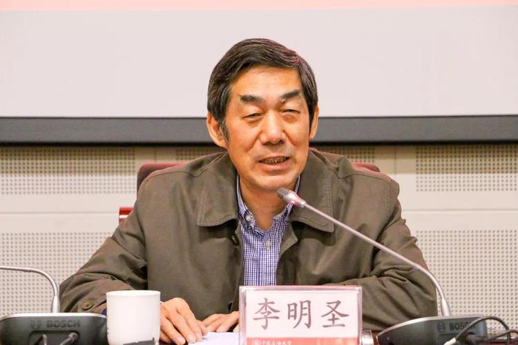 李明圣:论团队精神 第1张 李明圣:论团队精神 第1张