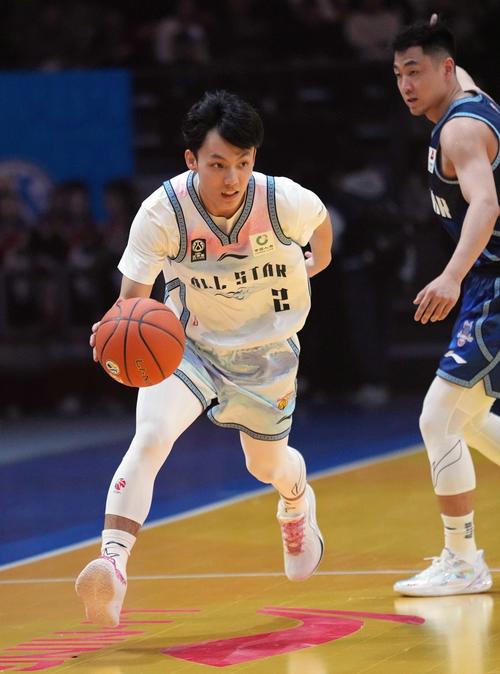 励志!落选球员获全明星MVP 不曾放弃的原因?洒泪现场:我的妈妈 第1张 励志!落选球员获全明星MVP 不曾放弃的原因?洒泪现场:我的妈妈 第1张