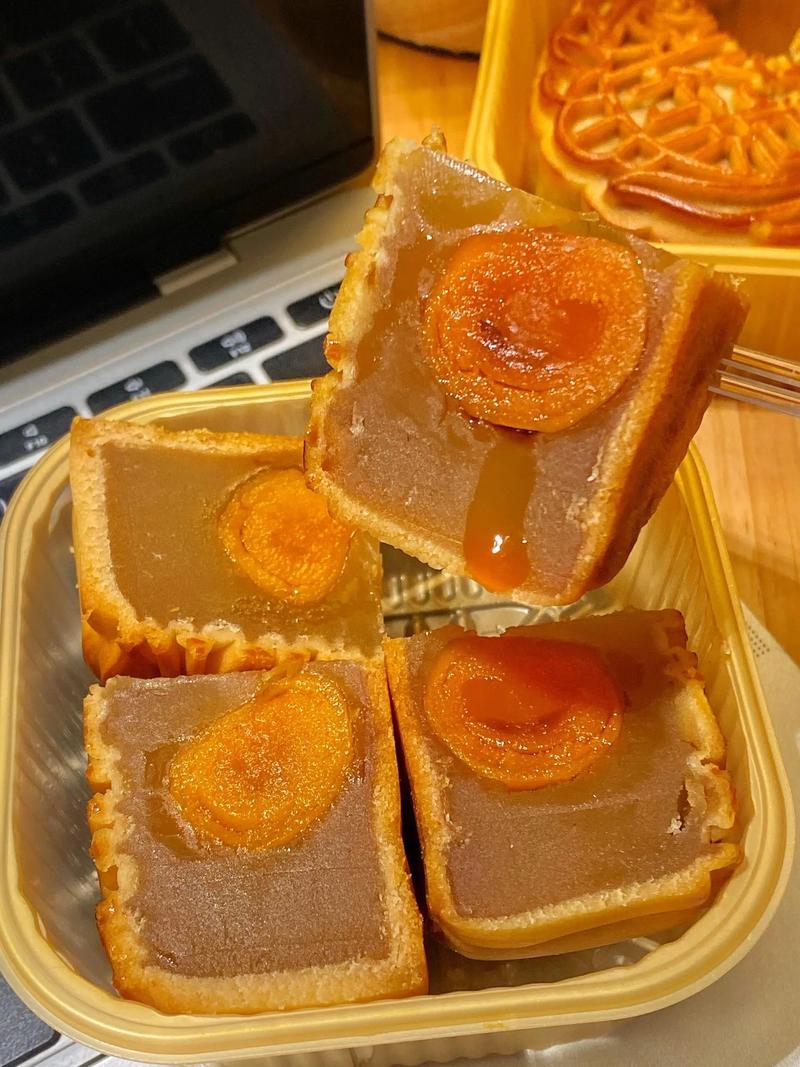 月饼要吃成什么样? 第1张 月饼要吃成什么样? 第1张