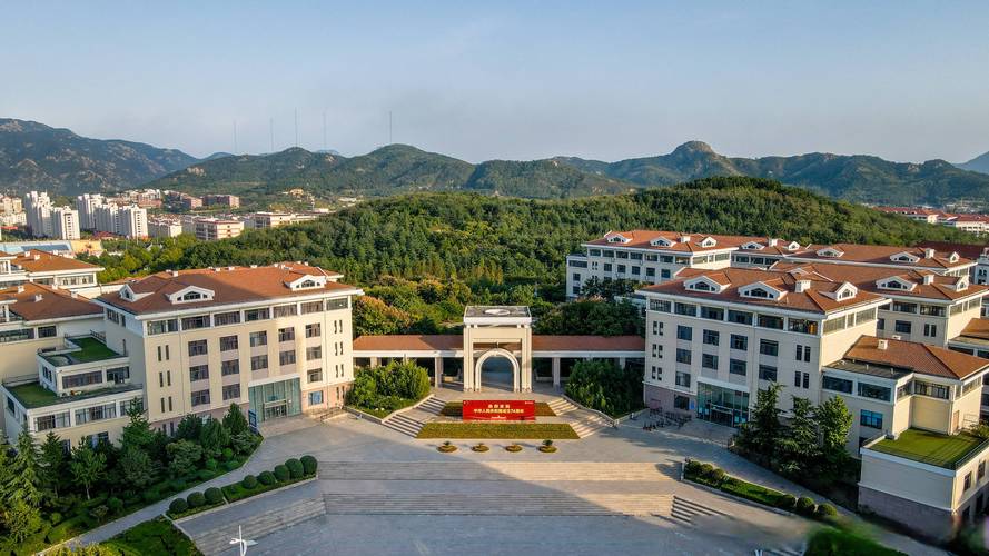 黑龙江考生多少分能上上海外国语大学2026（附2022-2025录取分数线）  第1张