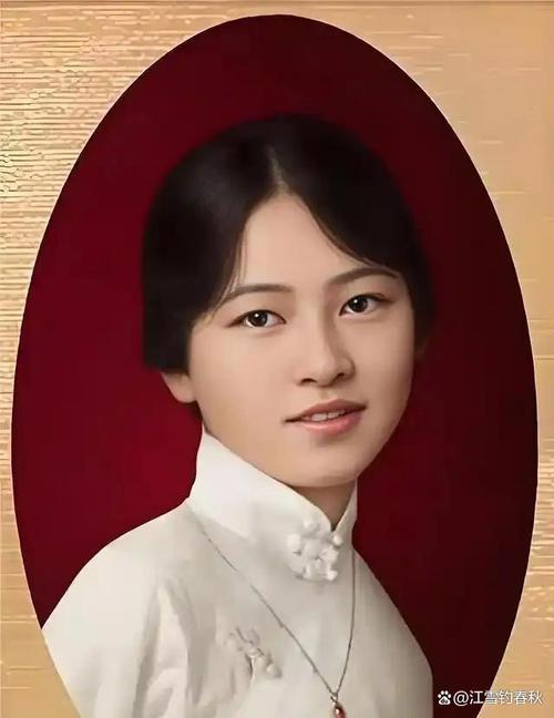 原创
百姓称她活菩萨,林徽因冰心都感激她,未曾生子却是5万人的母亲 第1张 原创
百姓称她活菩萨,林徽因冰心都感激她,未曾生子却是5万人的母亲 第1张